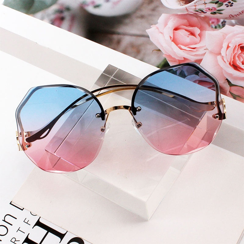 Lunette de best sale soleil femme rose